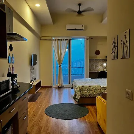 Modern Suites By Hey Studio'S Ghaziabad Exterior photo
