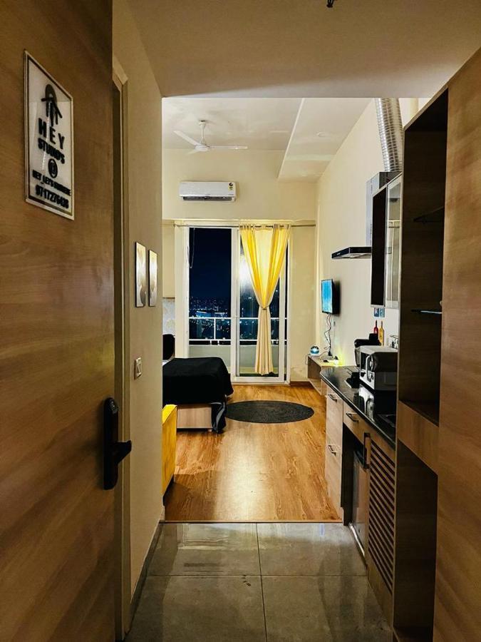 Apartment Modern By Hey Studio's